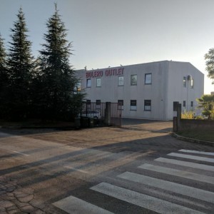 Poslovni prostor: Poreč, trgovina, 323 m2