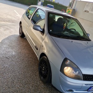 Prodajem Renault Clio 1.5 dCi