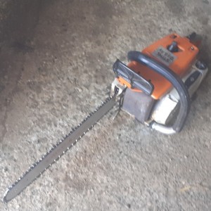 Prodajem 2 motorke i 1 flaksericu