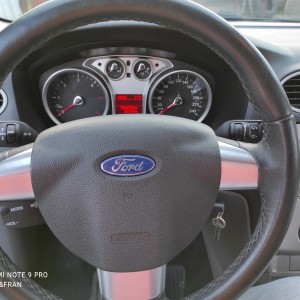 Ford Focus 1.6 TDCi ***top stanje***