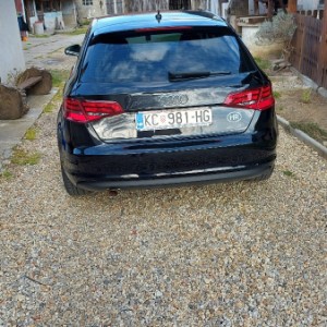 Prodajem auto