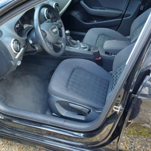 Prodajem auto