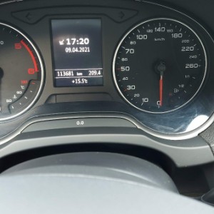 Prodajem auto