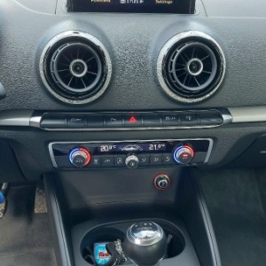 Prodajem auto