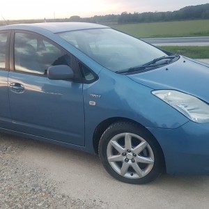 TOYOTA PRIUS 1.5 VVTI