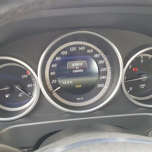 MERCEDES-BENZ E KLASA 220 CDI