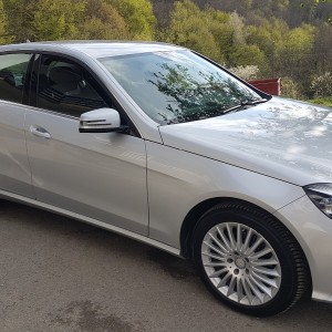 MERCEDES-BENZ E KLASA 220 CDI