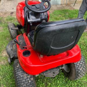 Traktor kosilica MTD 20KS