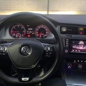 Golf 7 Prodajem
