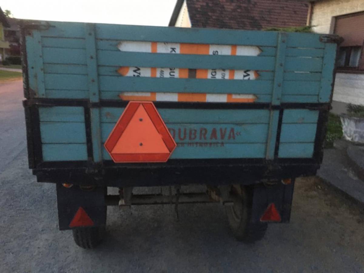 PRIKOLICA DUBRAVA