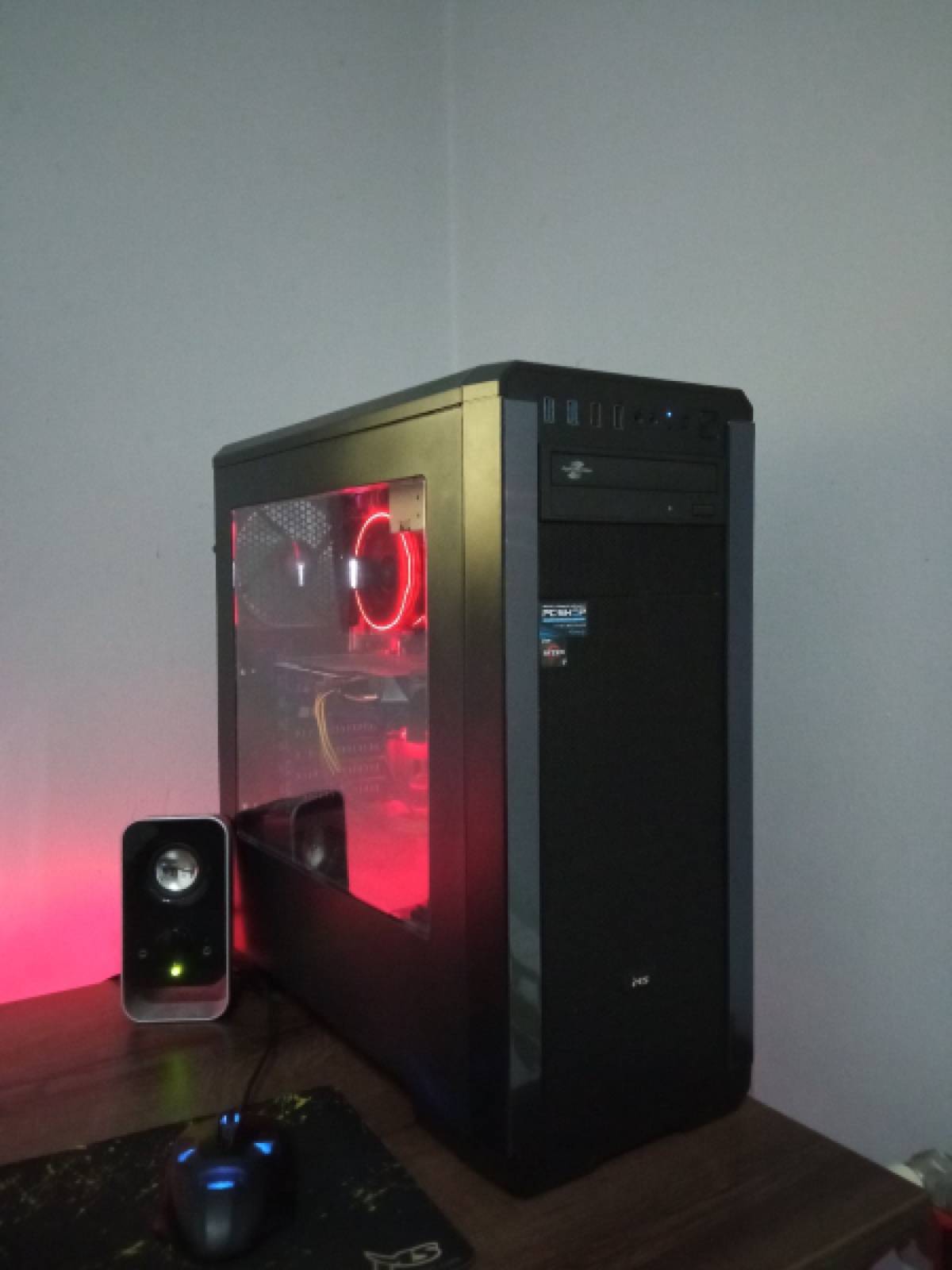 GAMING PC (AMD/RYZEN 7/GTX 1060)