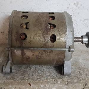Rade Končar vešmašinski motor