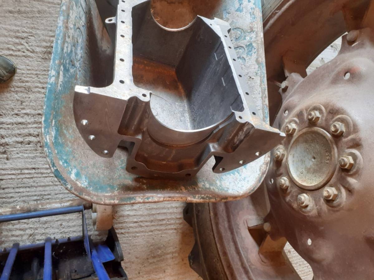 Radilica,glava i karter za imt 539 i koljevka za 577