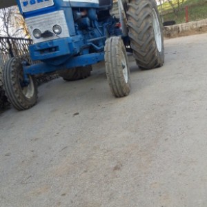 Ford 5000