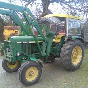 John DEERE 2030 sa utovarivacem