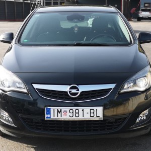 Opel astra 1.4 turbo benzin LPG