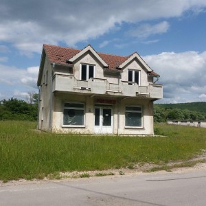 Poslovno-stambeni objekat