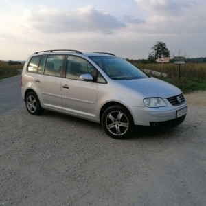 Vw touran 1.9 tdi Akcija zimski set kotača gratis