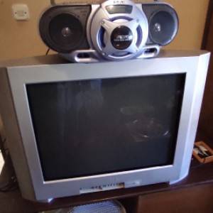 televizor sony i kazetofon