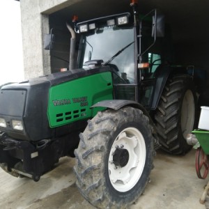 Valtra 6200