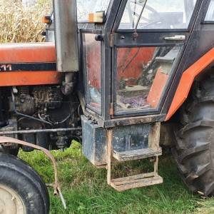 ZETOR  5211