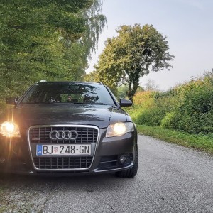 AUDI a4 2.0 TDI S-line
