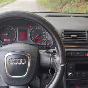 AUDI a4 2.0 TDI S-line
