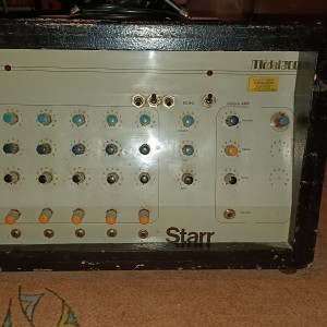 Prodajem miksetu/mikser Starr model 200 2x100w