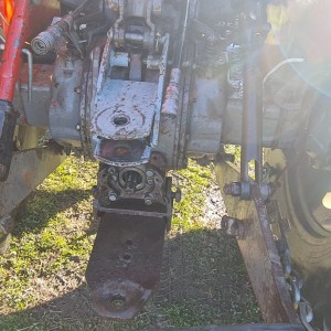 Traktor  imt 558 78god sa  kabinom I kompresorom, registriran