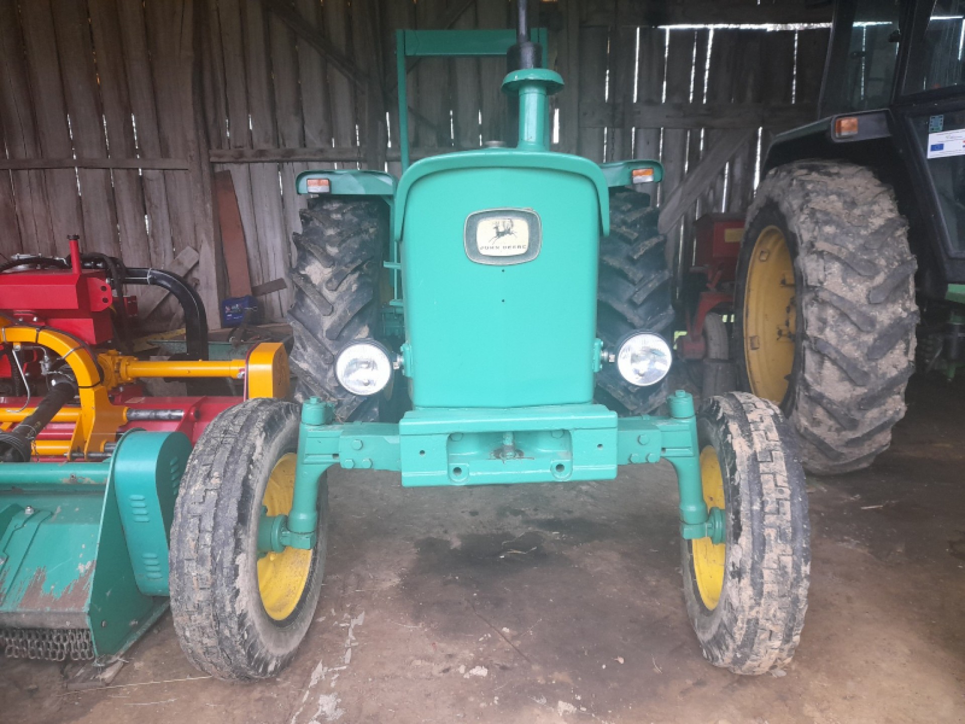 John deere 2130