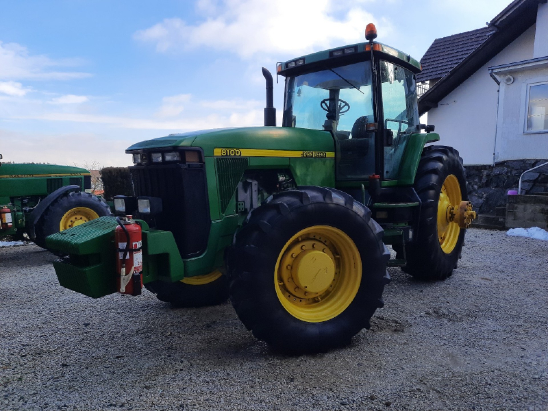 John Deere 8100