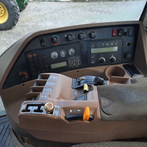 John Deere 8100