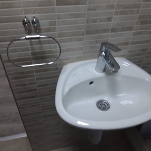 ** Prodajem dva apartmana u Vrsima**