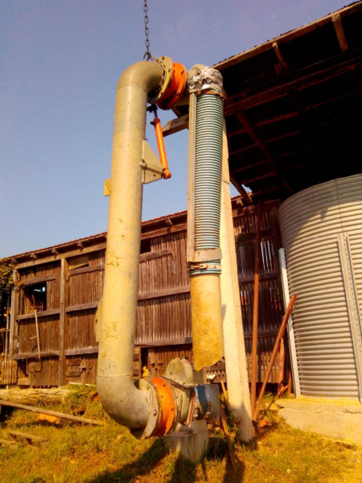 usisna ruka za cisternu