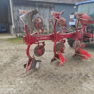 Prodajem Plug Kongskilde Variflex 4000