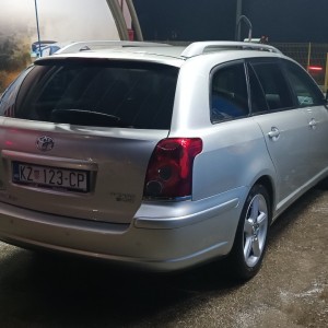 Toyota Avensis 2.2 D-cat
