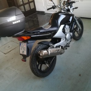 Yamaha ybr 250