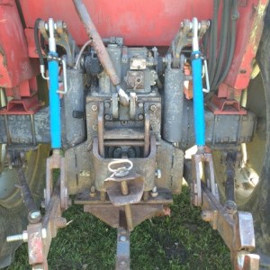 PRODAJEM TRAKTOR MF 1114