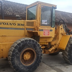 UTOVARIVAČ VOLVO BM L90B 1994GOD REG1/2024 MOGUćA ZAMJENA