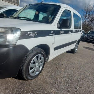 PEUGEOT PARTNER 1.4 i PUTNIČKI