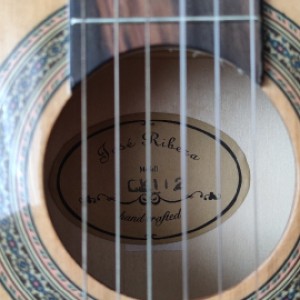 Elektroakustična-KLASIČNA gitara Jose Ribera