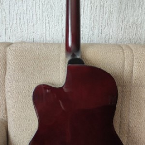 Elektroakustična-KLASIČNA gitara Jose Ribera