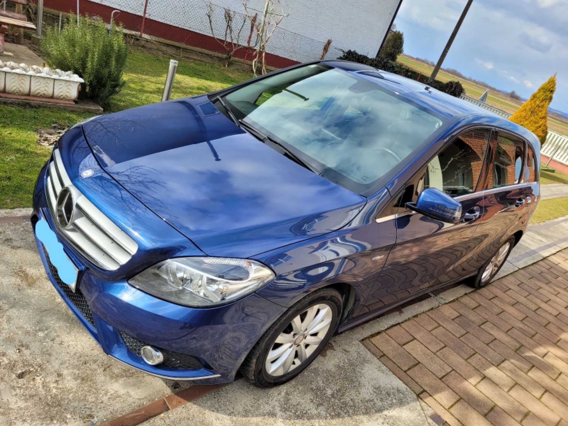 Mercedes-Benz B-klasa 180 CDI BlueEFFICIENCY