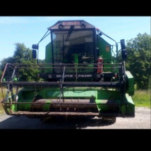 kombajn deutz fahr 2385