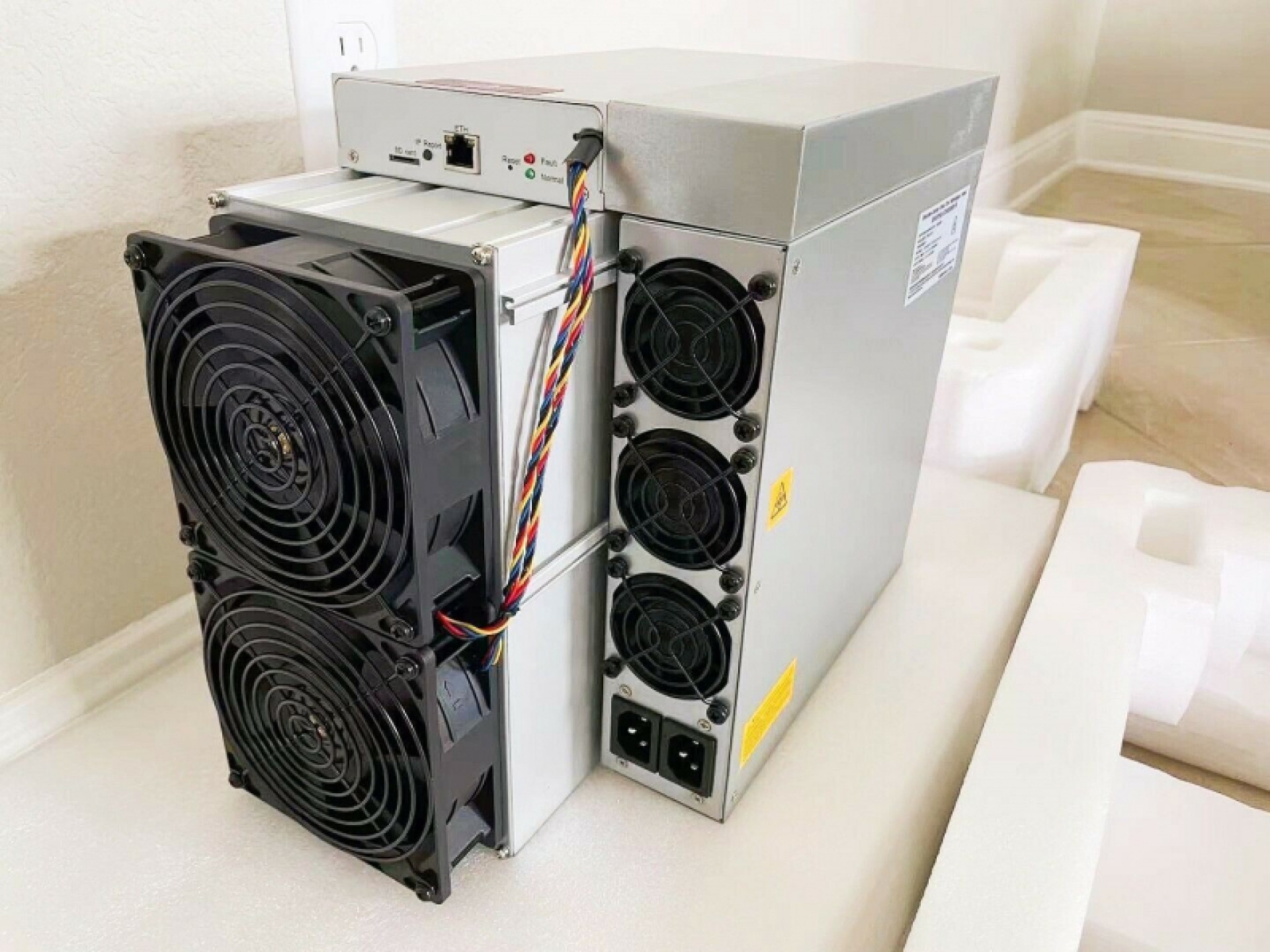 Antminer Bitman S19 Pro (110th) Bitcoin miner