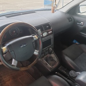 Ford Mondeo Titanium
