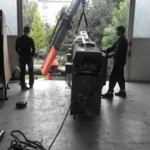 seljenje i pomicanje strojeva,utovar,istovar vilicarom,dizalicom