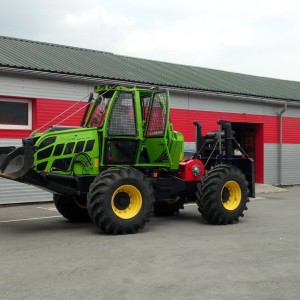 Šumski traktor ORVEX LT 100 H