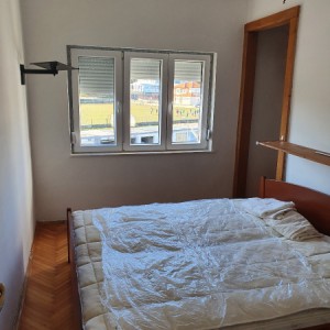 Prodajem Dvosoban stan u centru Drniša 58.19m2