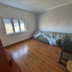 Prodajem Dvosoban stan u centru Drniša 58.19m2